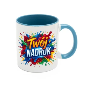 KUBEK BIAŁY, WNĘTRZE I UCHO JASNONIEBIESKE 330 ML Z NADRUKIEM